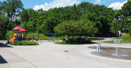 St. Anthony Parkway Off-Leash Dog Park dog park